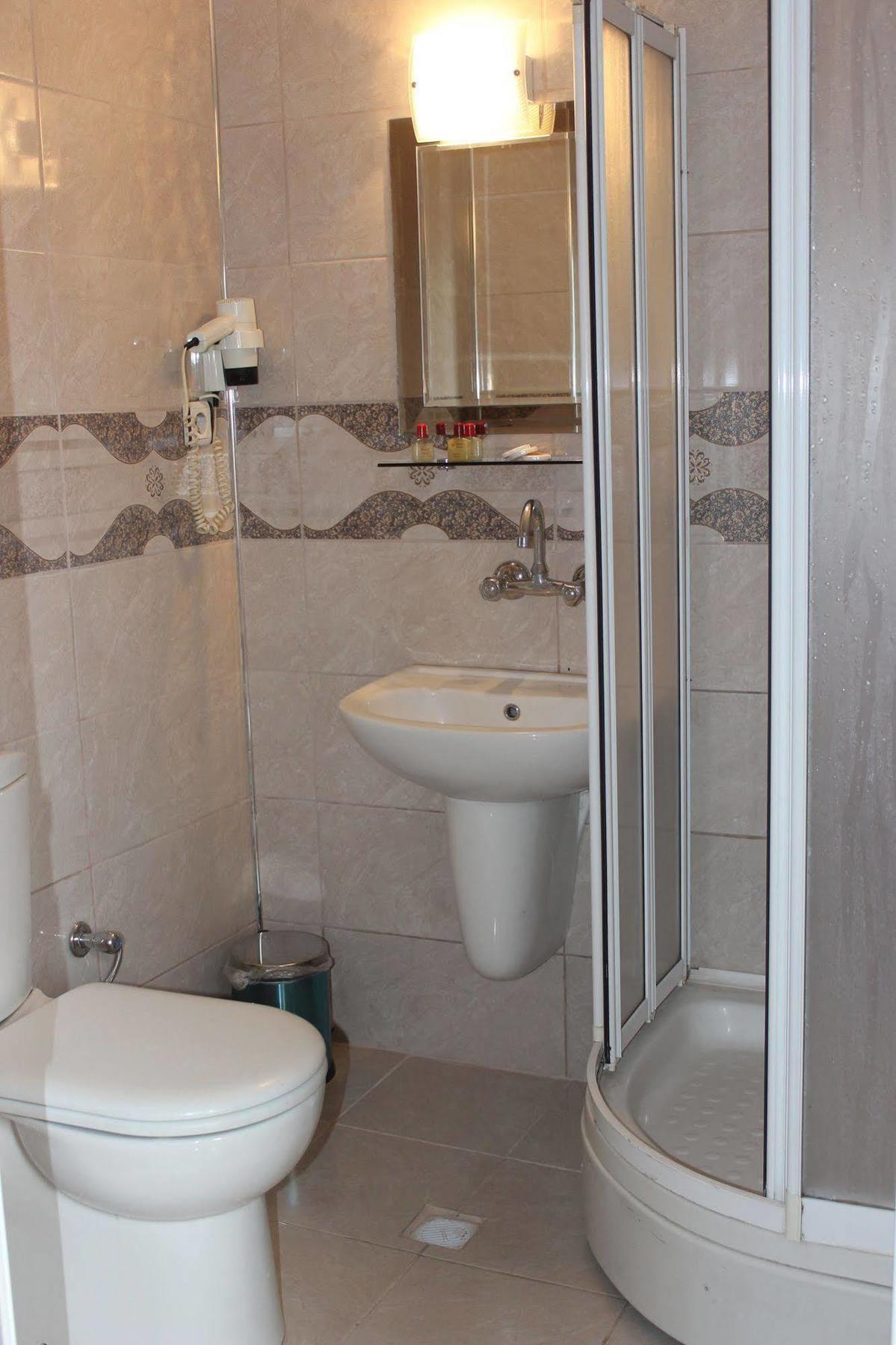 טראבזון Nazar Hotel מראה חיצוני תמונה